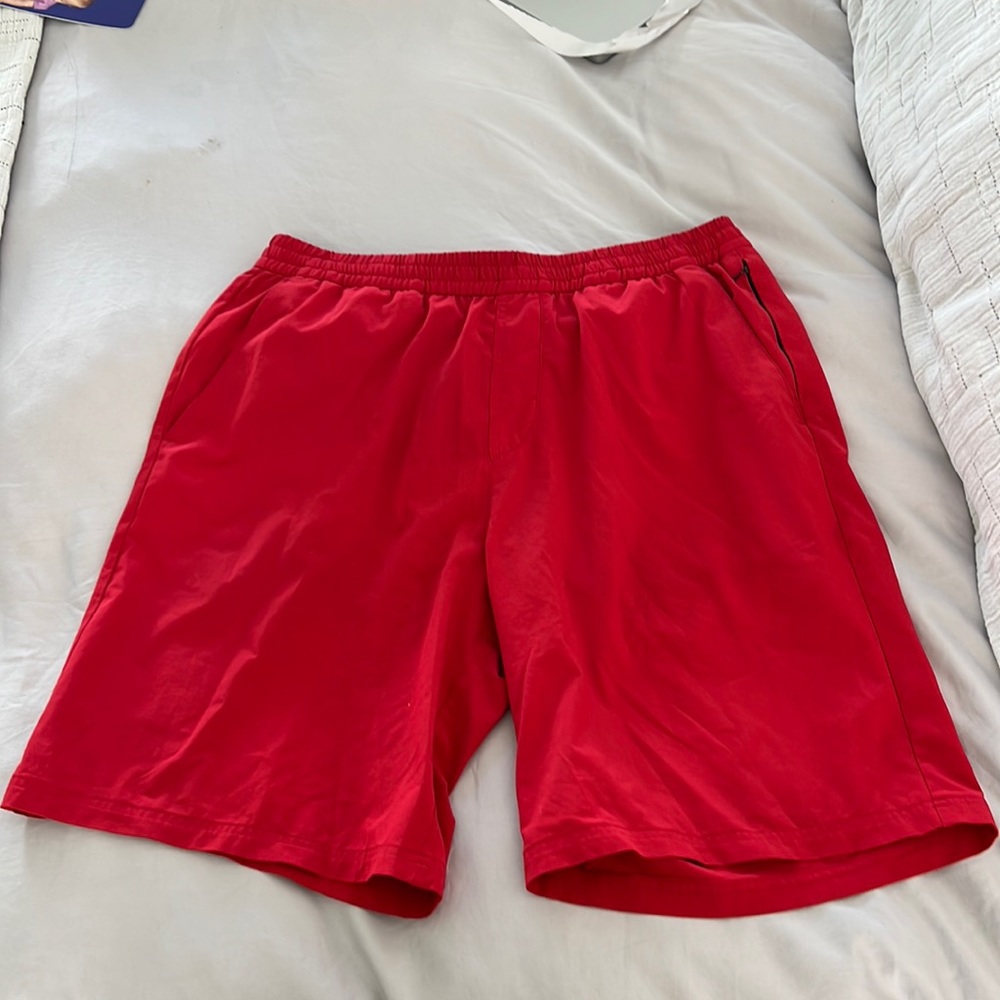 Outdoor Voices Men's Workout Shorts - Medium